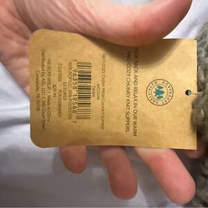 Acorn Cozy Cabin Knit Slippers